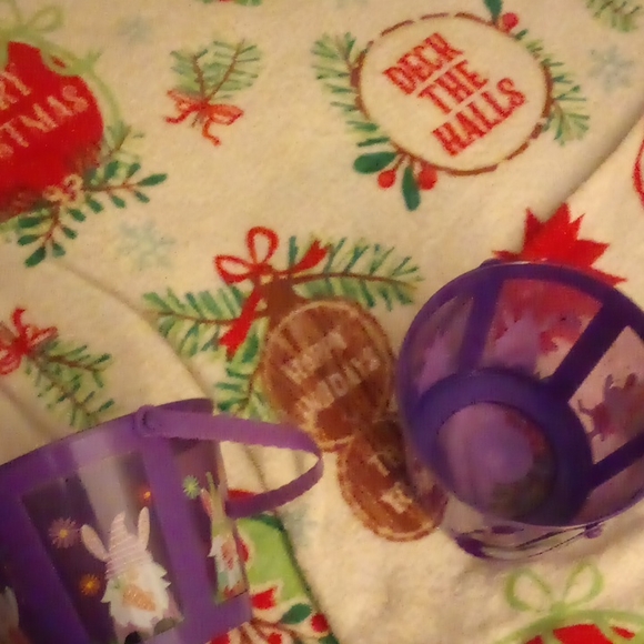 Bunny Easter basket - Picture 1 of 3